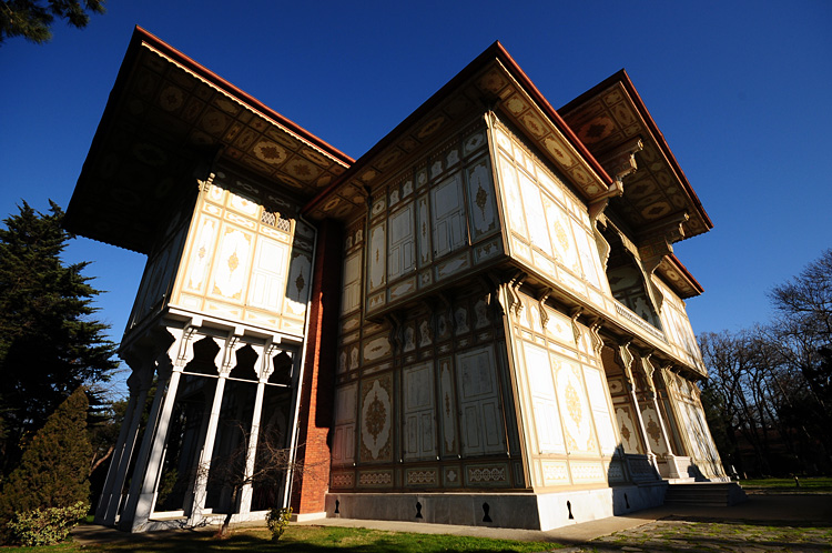 Bağlarbaşı Abdülmecid Efendi Köşkü
