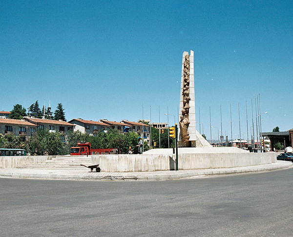 Karabük Atatürk Anıtı ve Çevre Düzenlemesi