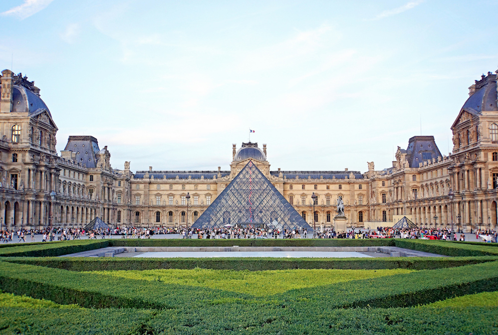 Louvre Müzesi, Paris